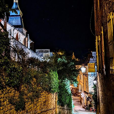 Centrally Located Sarlat Apartment With Medieval Town Views Luaran gambar