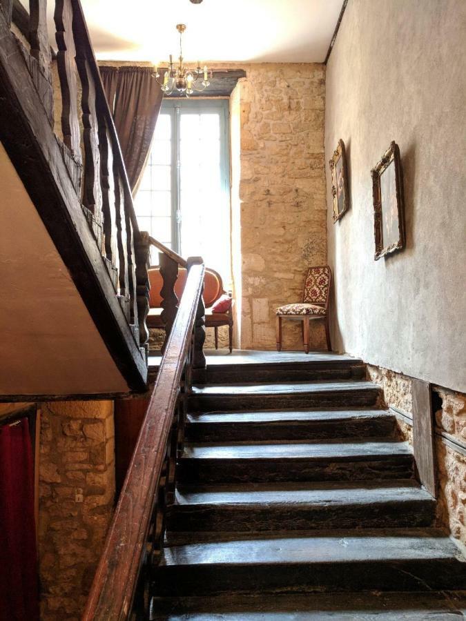 Centrally Located Sarlat Apartment With Medieval Town Views Luaran gambar